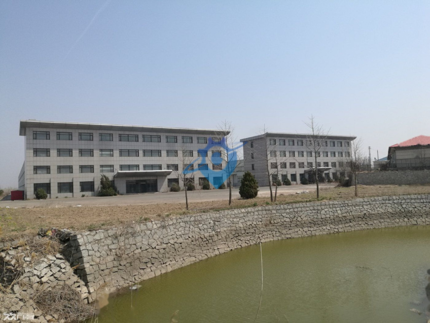 出售庄河青堆国有厂房 建设面积1.2万平,土地面积2.3万平,价格可议