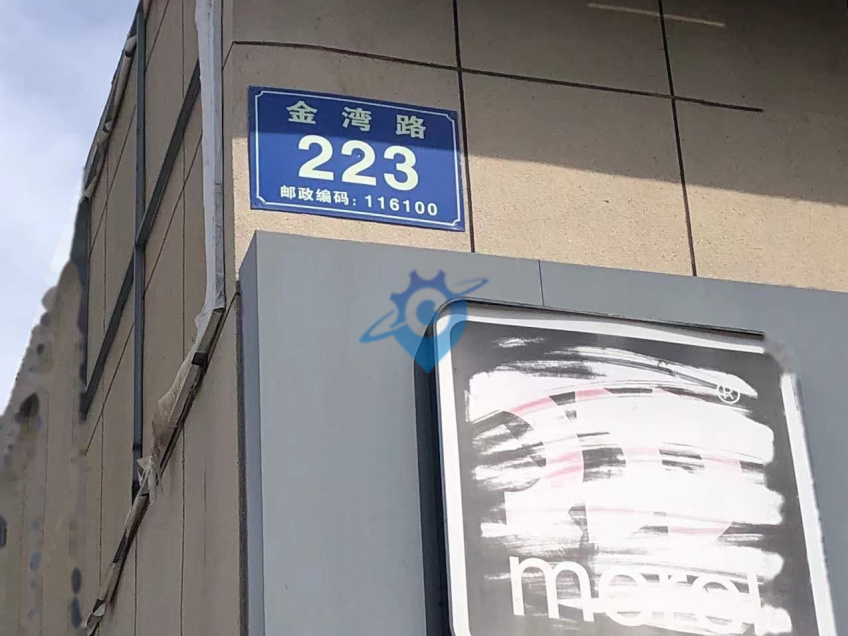 原汽车4S店厂房招租，租金面议。