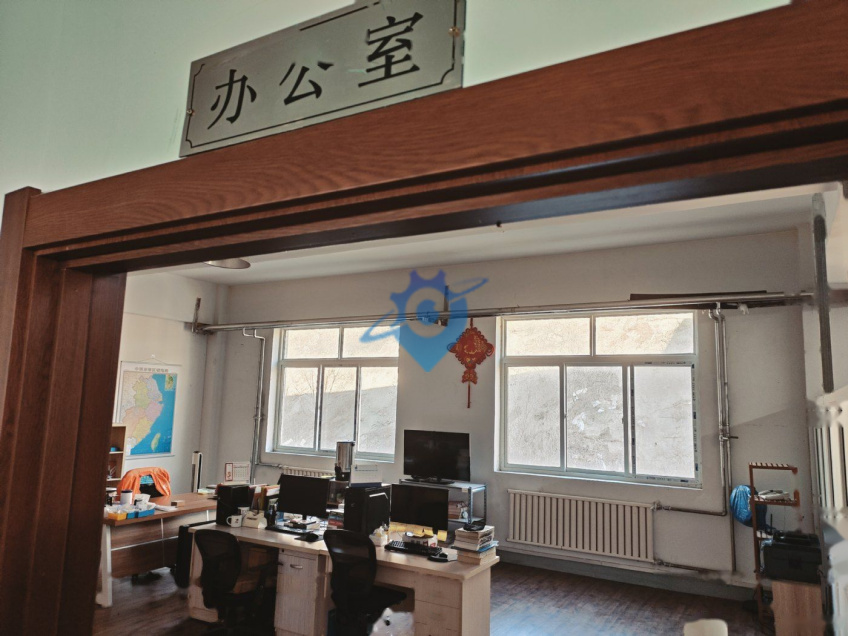 开发区厂房1200平出租,带办公室,厂区有食堂,配套水电暖等