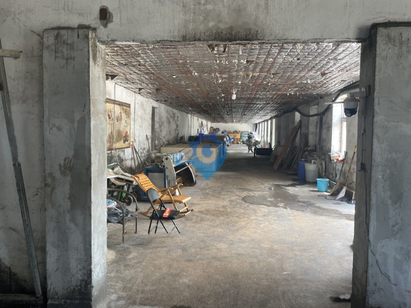 大连开发区董家沟3000平厂房出租独院平房带场地