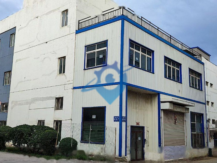 大连开发区华盛达模具园 厂房 1100平米（三层 位置好，交通方便，背靠大黑山